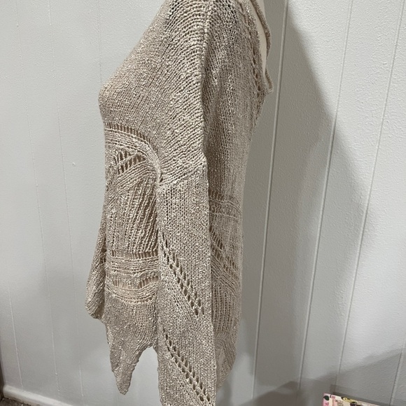 Braeve Anthologies crochet knit v neck with strap sweater tunic top - Picture 5 of 10